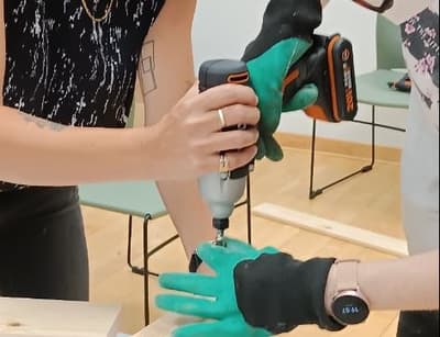 Beginner Woodworking Course - Efrat Rahav