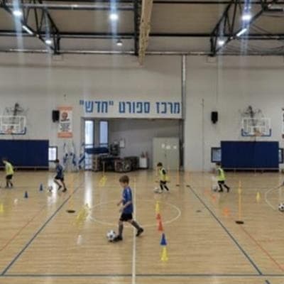 New soccer for kindergarten children on Sundays